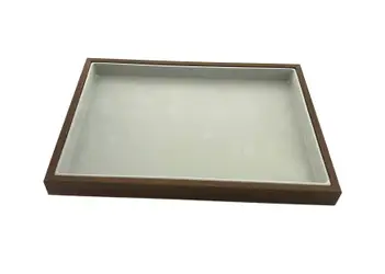 * Presentation Tray
